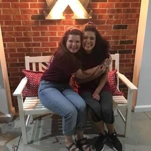 Meet your Posher, Maddie